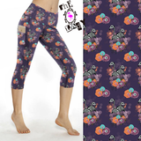 XS/S Fits Sizes 2-10 Flocking Dead Capri Leggings