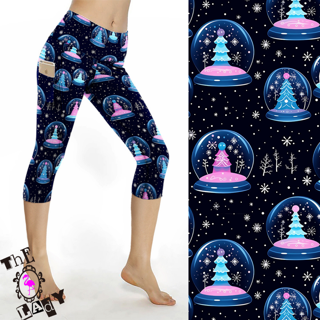 Snow Globe Lover Capri Length Legging